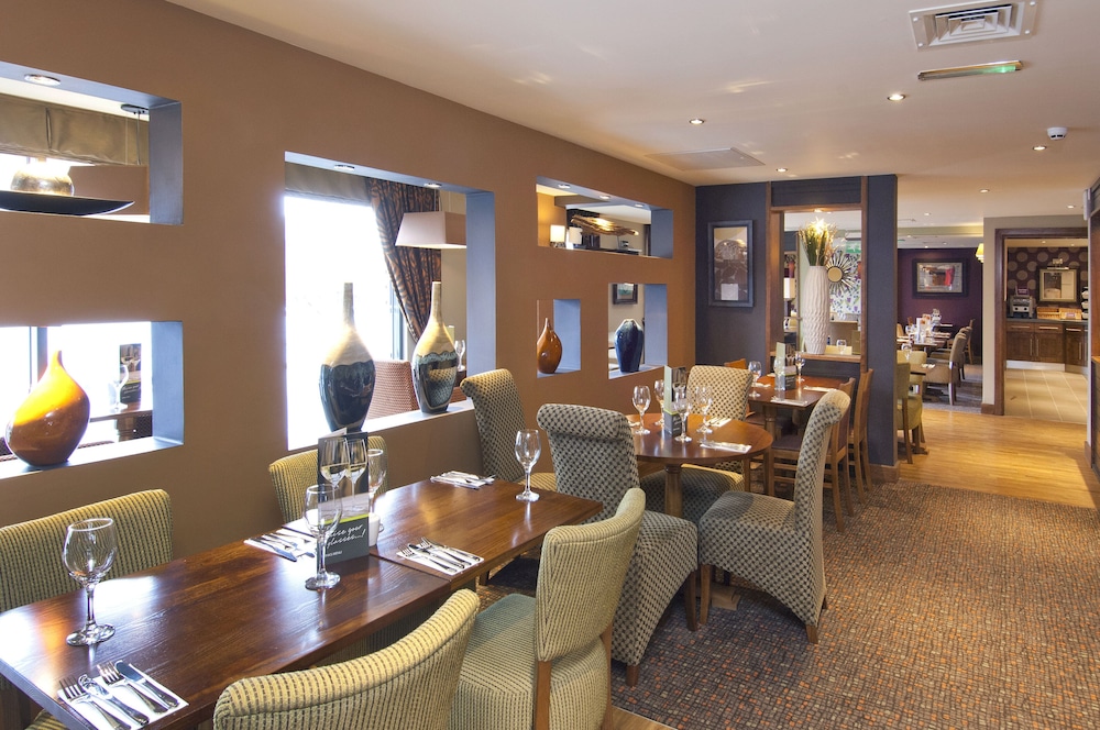 Premier Inn Maidstone Town Centre 4