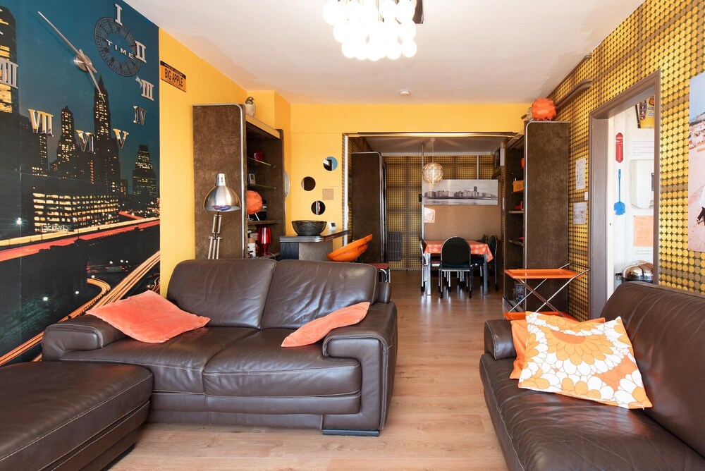 Vintage Apartment With sea View in Ostend