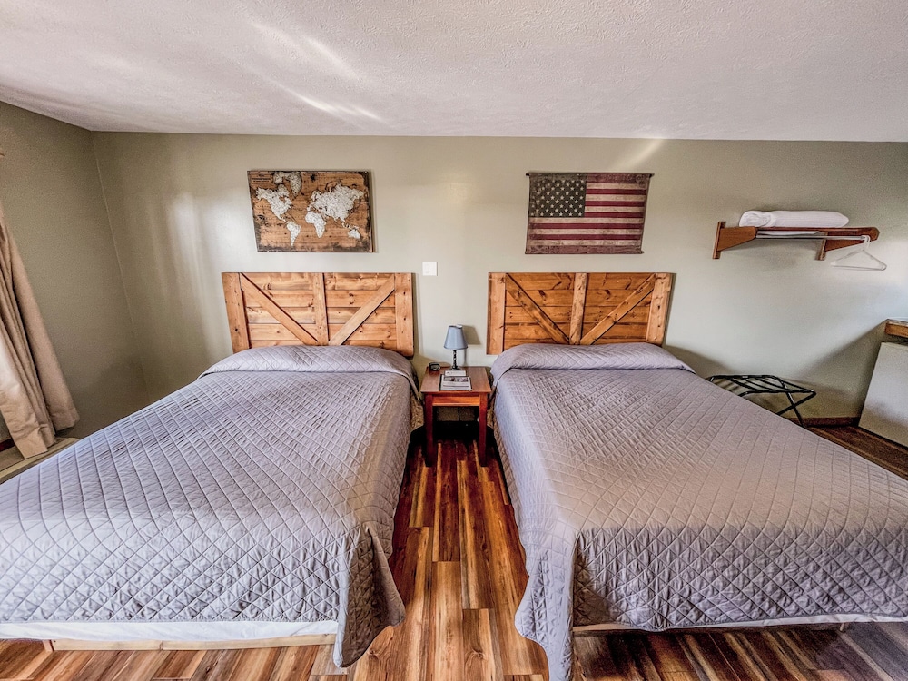 Timber Pointe Resort