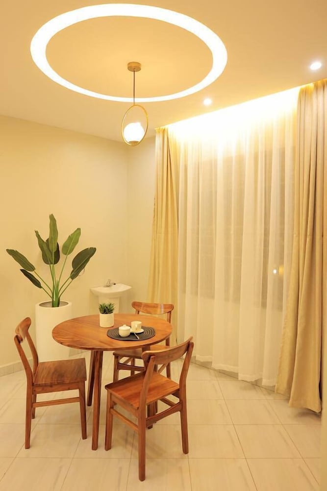 The Residence Ug view 4
