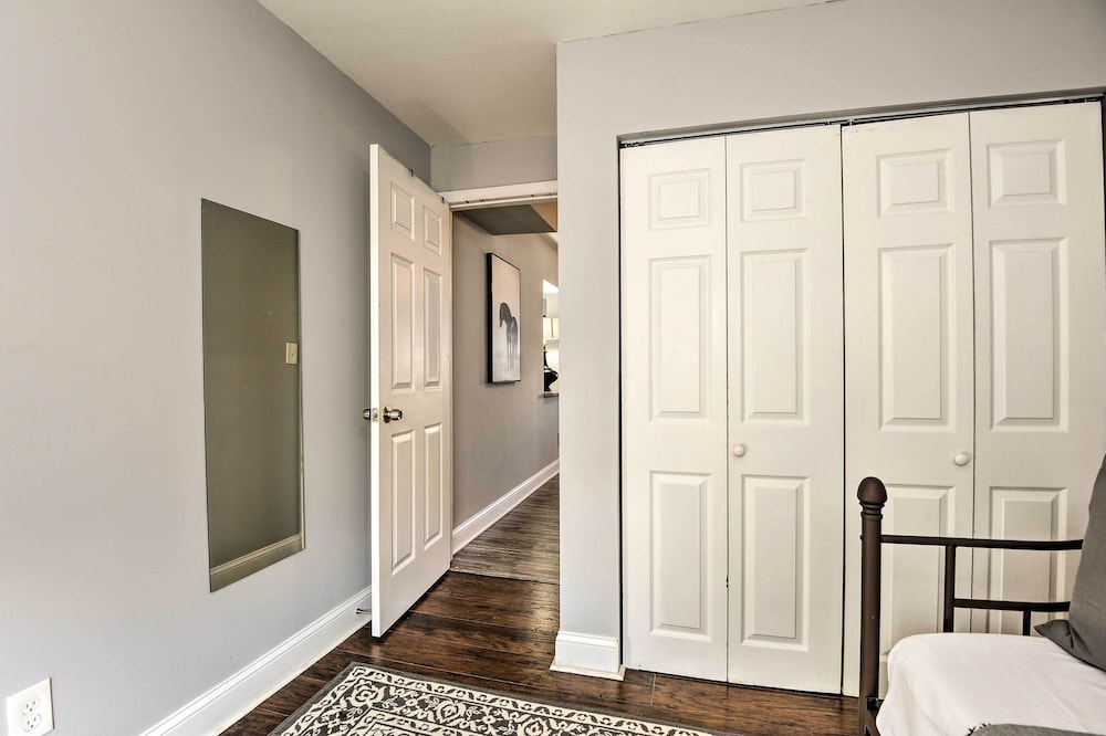 'highlands Cottage' Upscale Getaway w/ Yard!