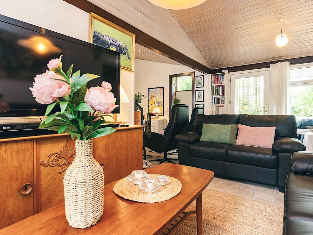 2 Person Holiday Home in Grenaa