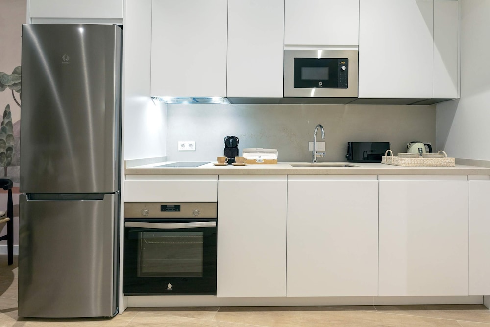 Exclusive 2-bedroom Near the Cathedral. San Matías I