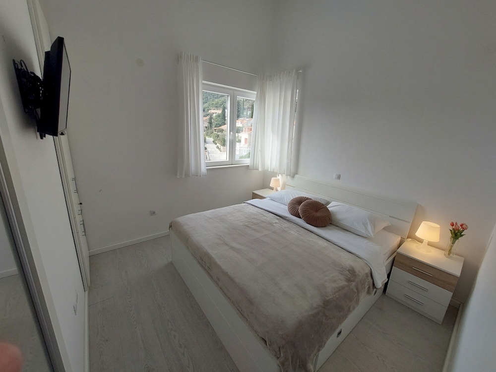 Blue Bay Apartment