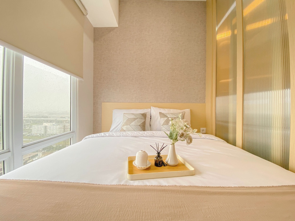 Spacious And Minimalist Studio Apartment At Vasanta Innopark
