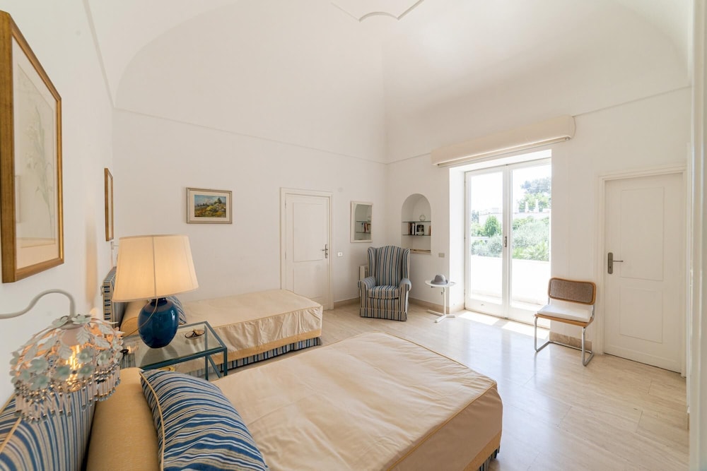 Villa Birago in Capri view 3