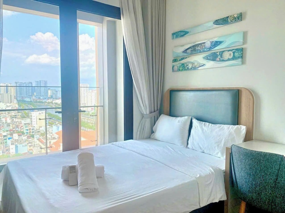 Capital Zenity's Apartment Luxury Central City – By Skyway Company