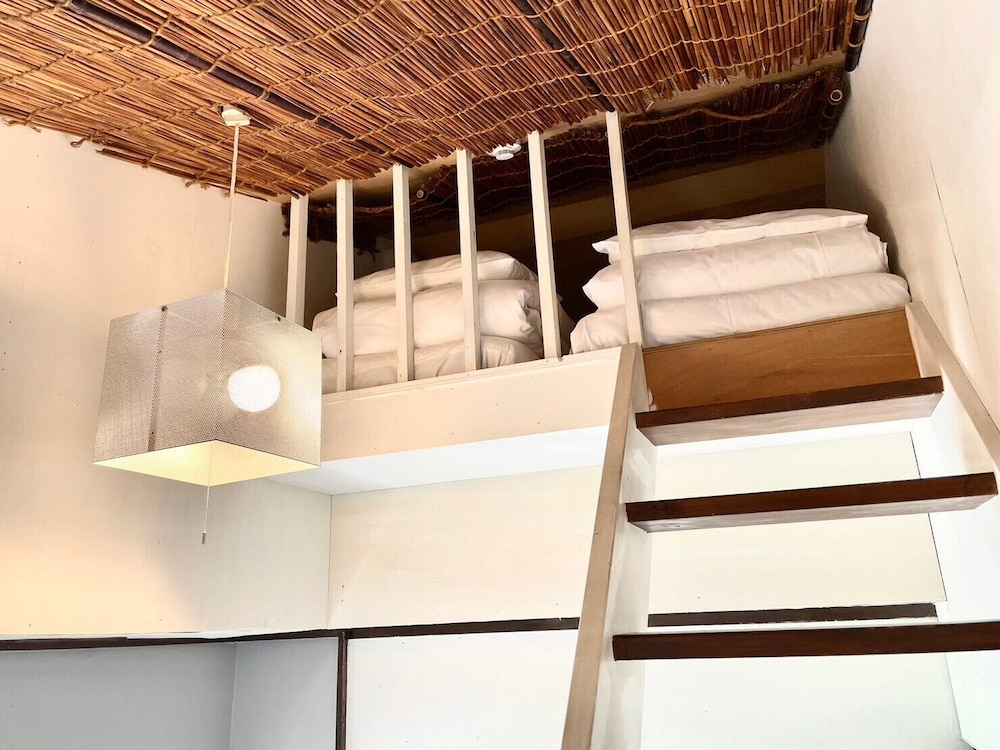 Ohmachi Junxion - Hostel