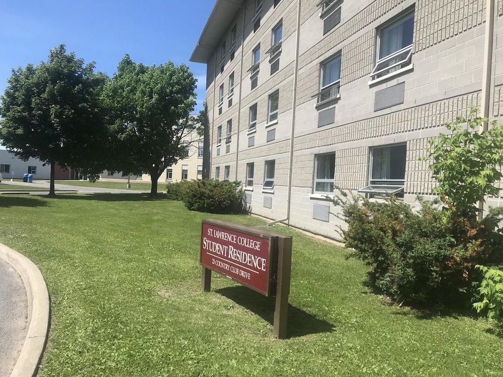 Backpacker College at St Lawrence University