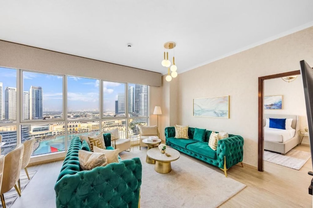 Durrani Homes - Grandiose 5BR Besides Dubai Mall with Burjkhalifa and Fountain view