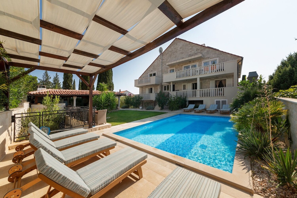 Villa Mediterranea