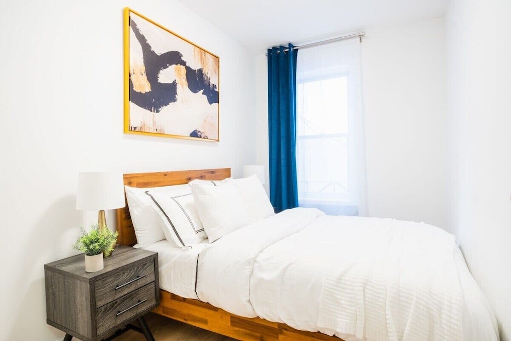 1435 UES Apartment