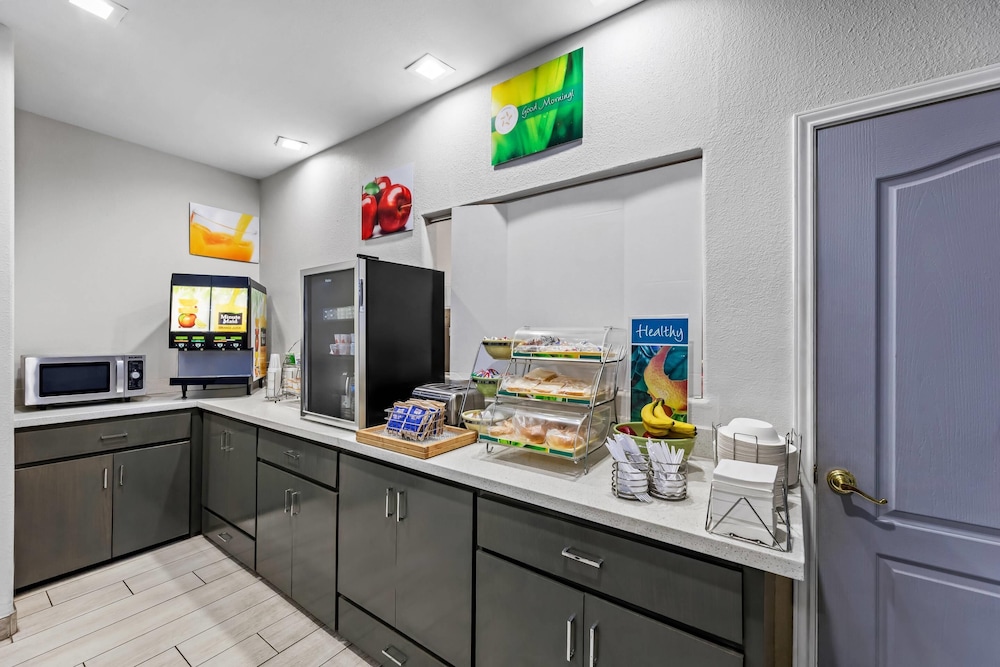 Quality Inn & Suites Rio Grande City