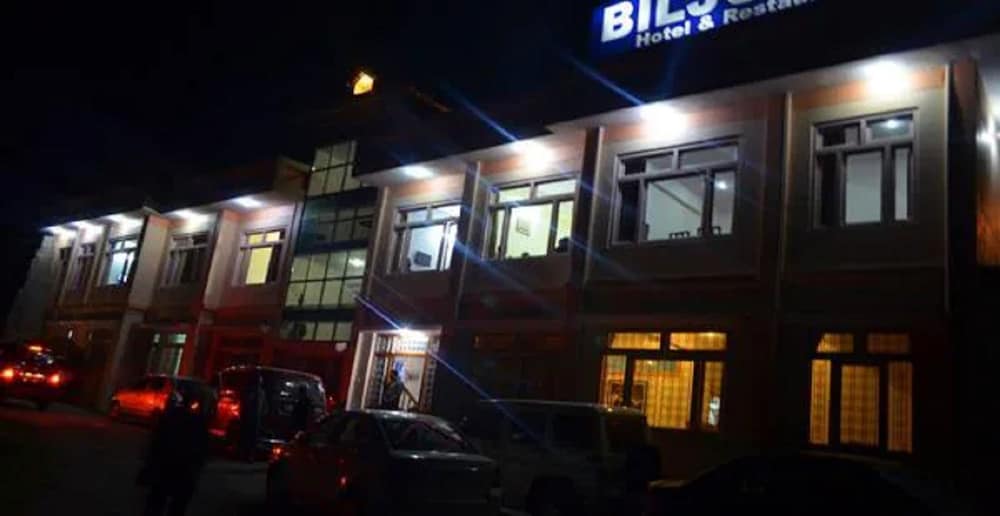 Goroomgo Bilju Inn Munsiyari view 2
