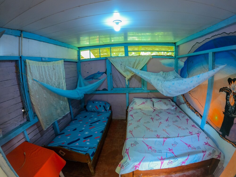 Wira Pora Hostal