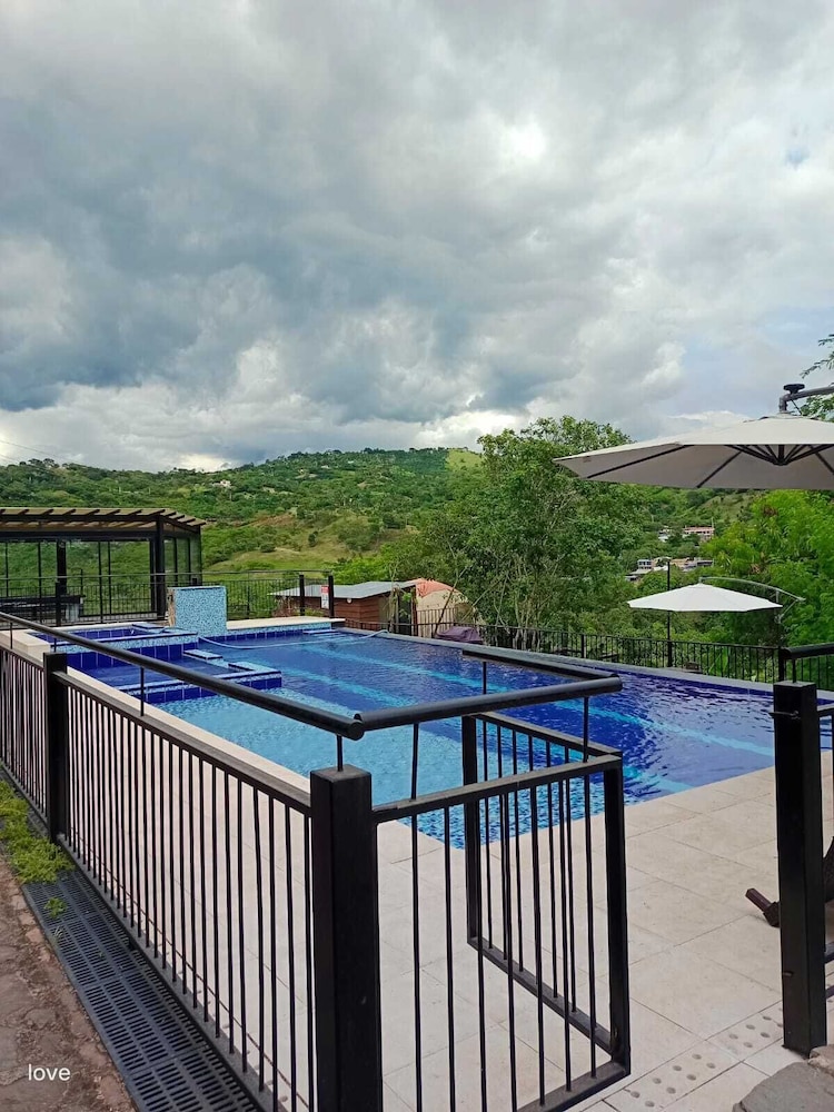 Glamping romantico en Vista Hermosa