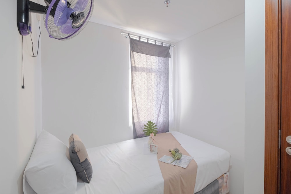 Minimalist and Well Designed 2BR Apartment with Extra Room at Vittoria Residence