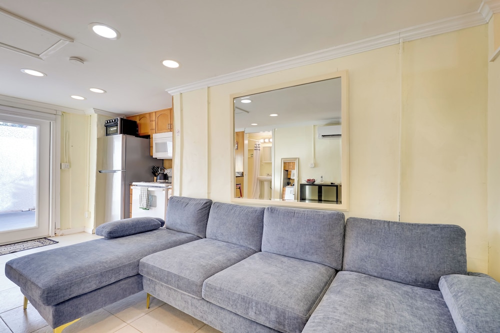 Detached Backyard Studio in Fort Lauderdale!