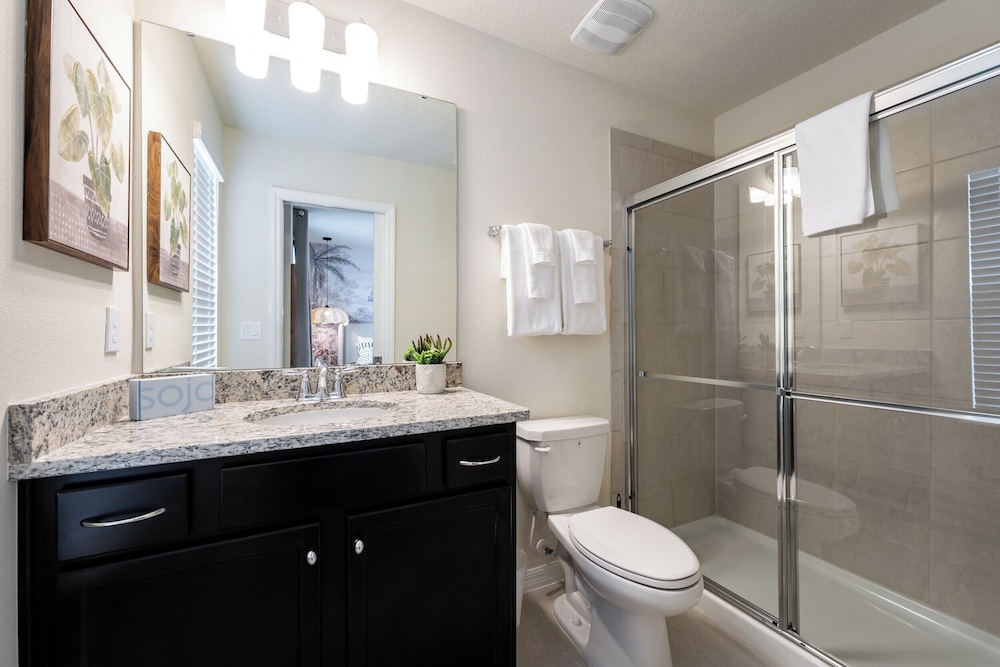 Dazzling New 7BR Villa  Disney Theme Rms