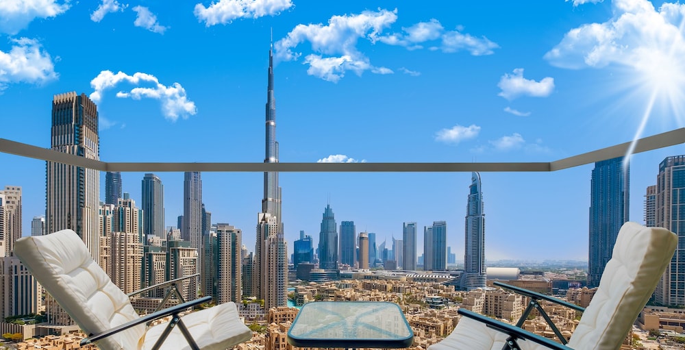 LUX  Executive Burj Khalifa View Suite