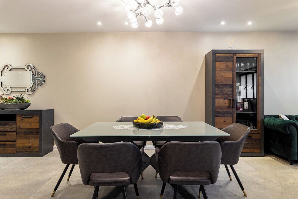 Remarkable 2-bed Apartment in London