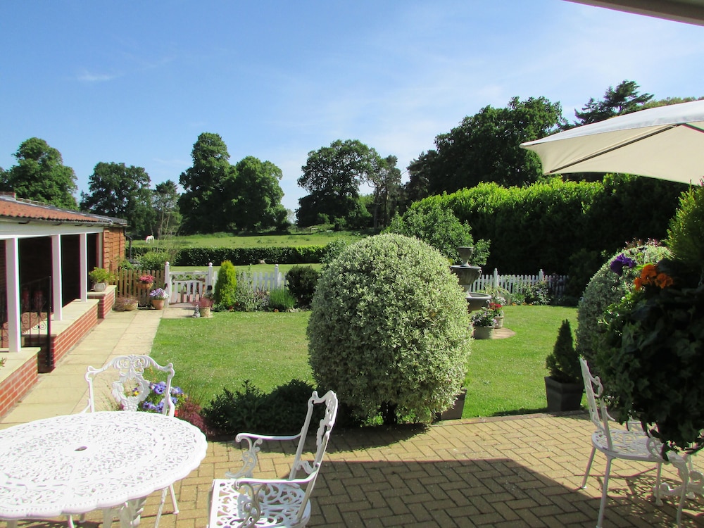 Great Yarmouth Vacations - Decoy Barn - Property Image 22