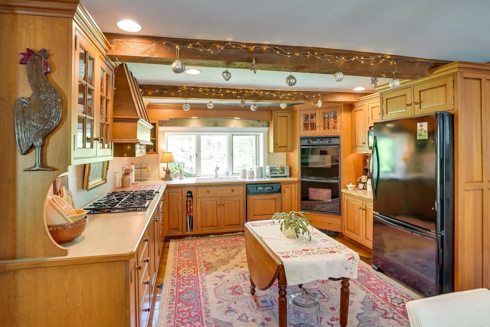 12-acre Vacation Rental in the Berkshires!