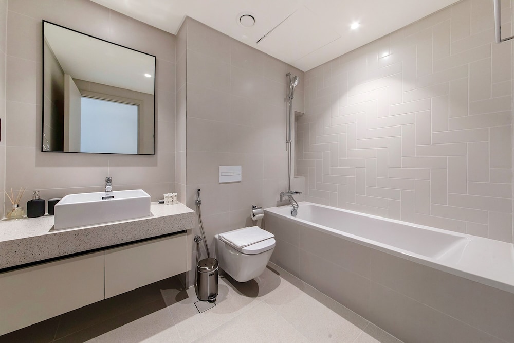 Marina Vista Emaar Beachfront Apartments