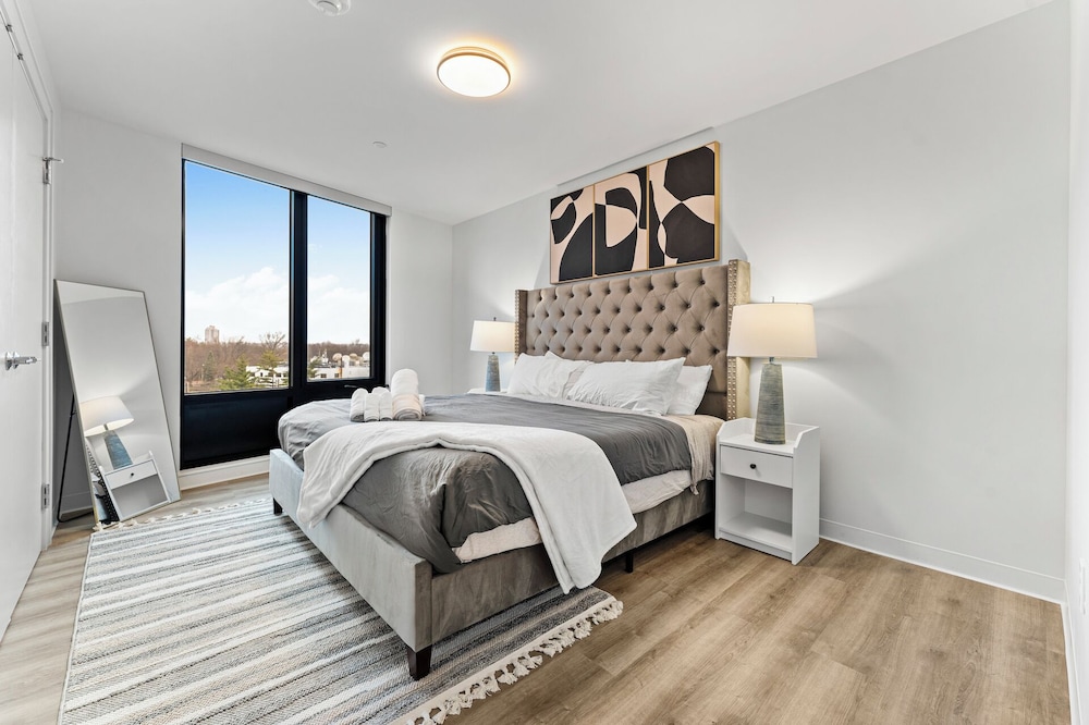 Furnished Apts near Harvard Stadium
