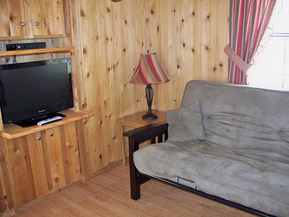 Chesapeake Bay RV Resort Thousand Trails - Campground
