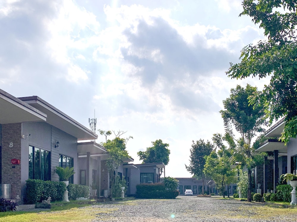 Lamer Ville Resort