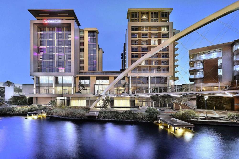 Island Letting-Crystal towers