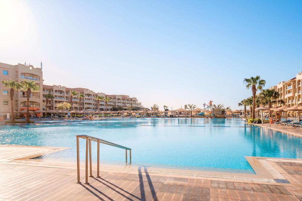 Pickalbatros White Beach Resort - Hurghada
