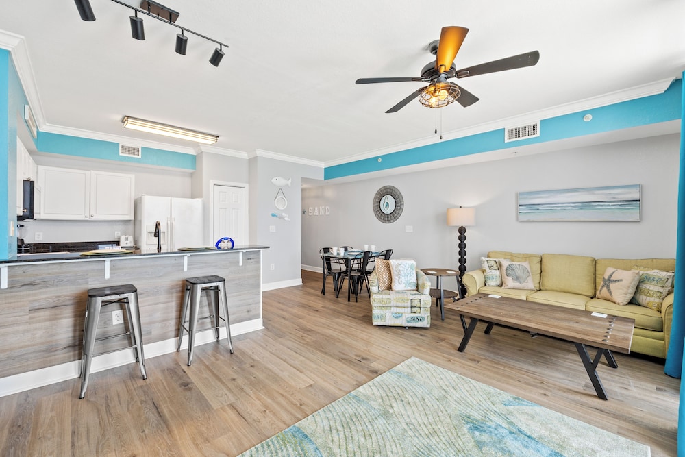 Tidewater by Book That Condo