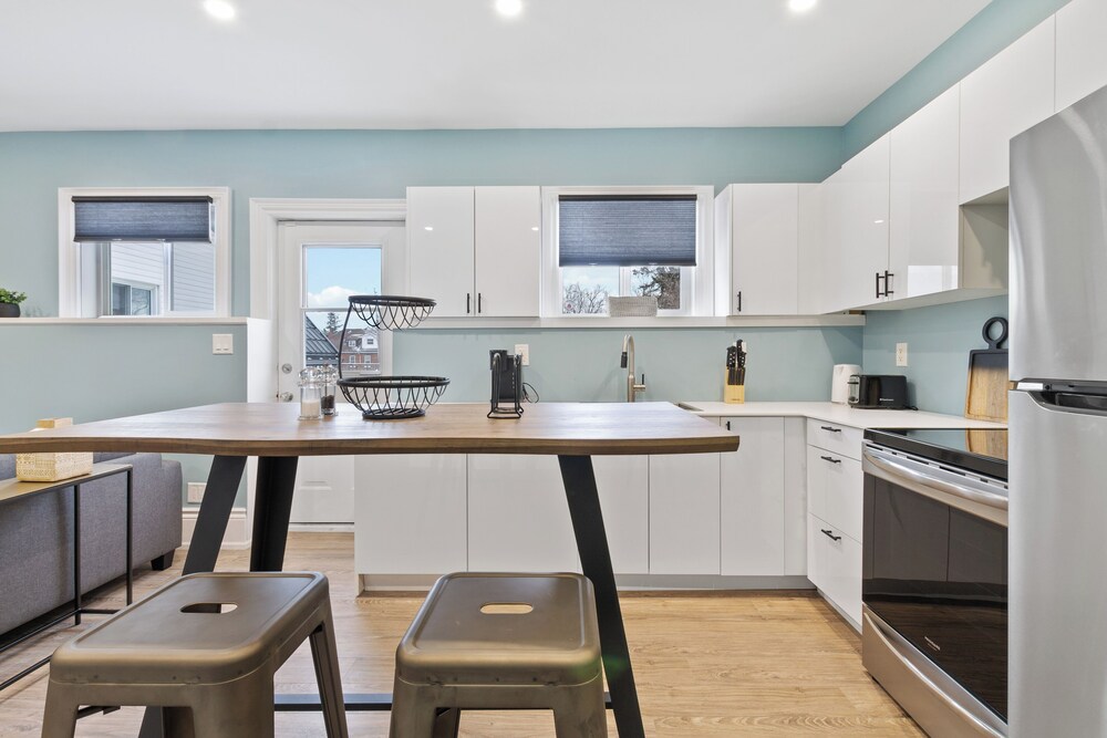 Downtown Collingwood Condos