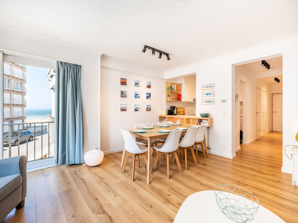 Apartment in Koksijde Near the Beach