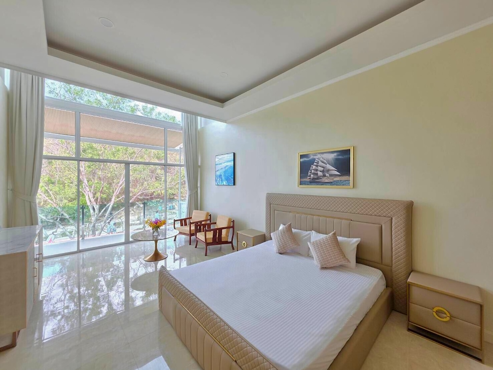 Ta Yai Beach Resort