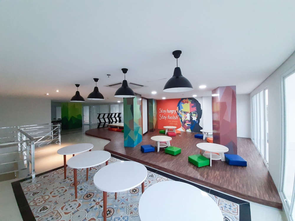 meeting & event spaces
