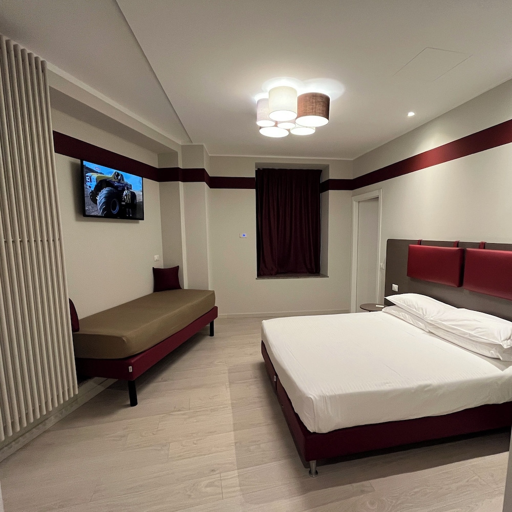 Guest House Borgo Yporegia view 4