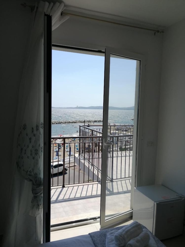 Hotel Tirreno