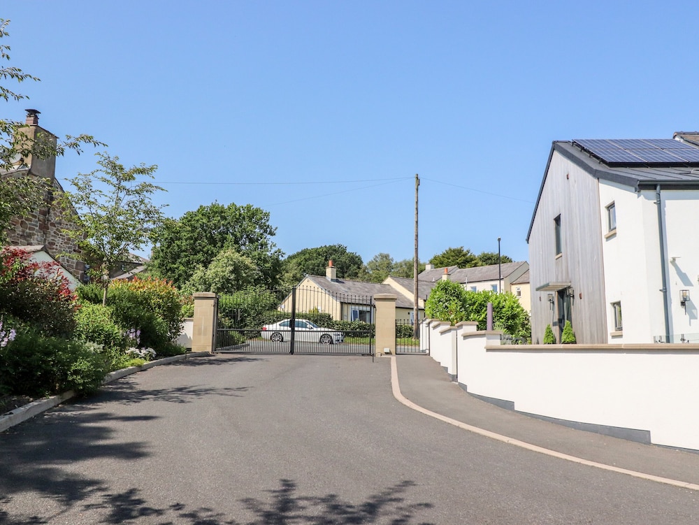 3 Clough Cottages