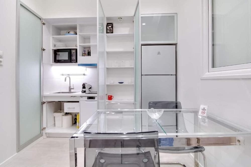 Monastiraki 107 Superhost Hub
