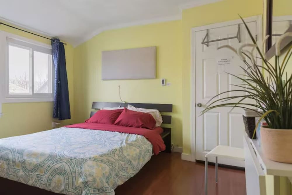 3 bd 2 ba Unit
