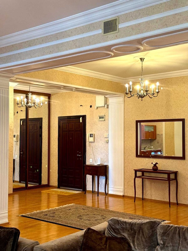 Layla Apartment