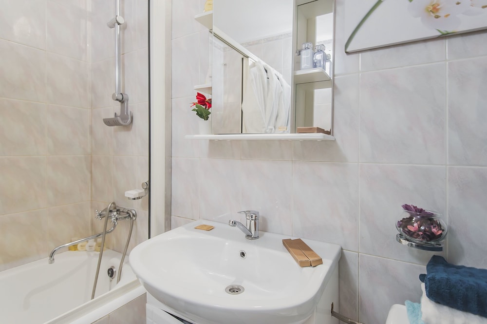 GM Apartment Nikolaeva 1