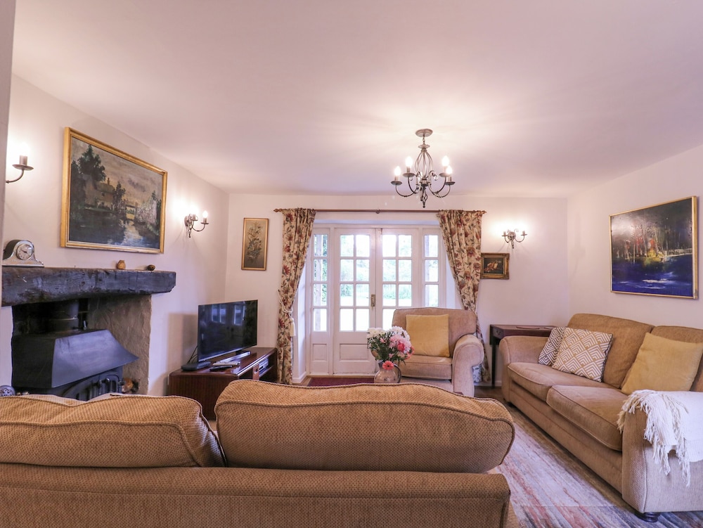 White House Cottage