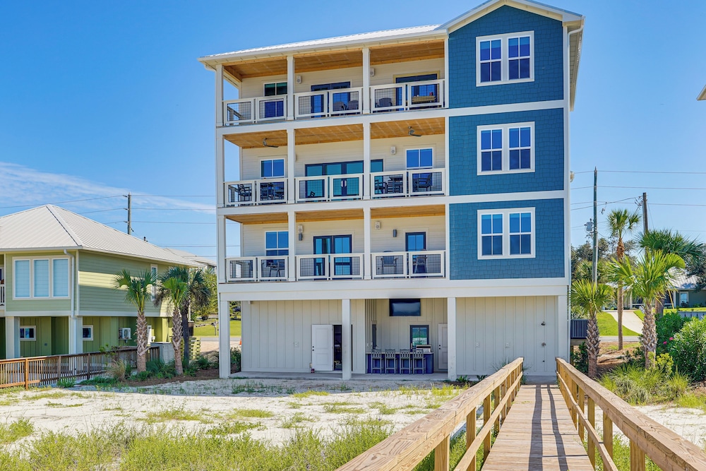 5,000+ Sq Ft! Luxe Beachfront House in Port St Joe