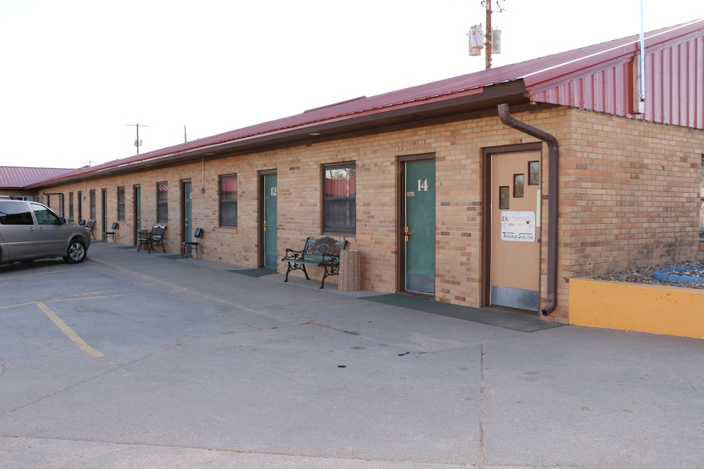 Frontier Motel