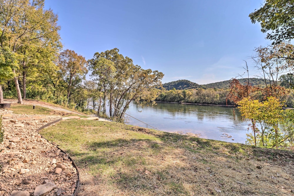 Modern Norfork House w/ Patio on White River! view 2