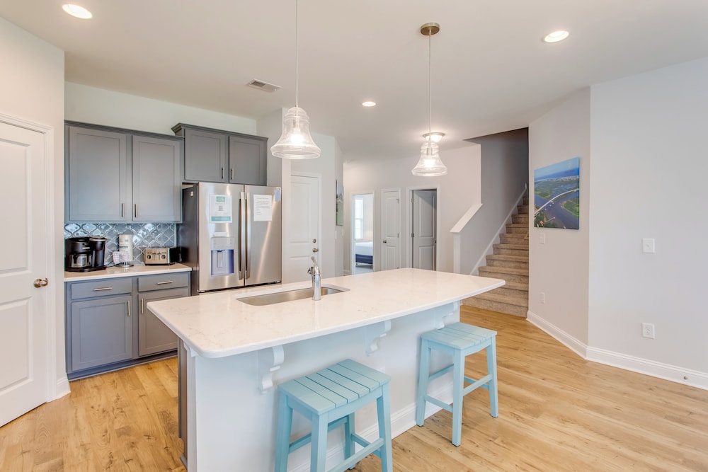 Fish, Swim & Unwind: Retreat in Ocean Isle Beach!